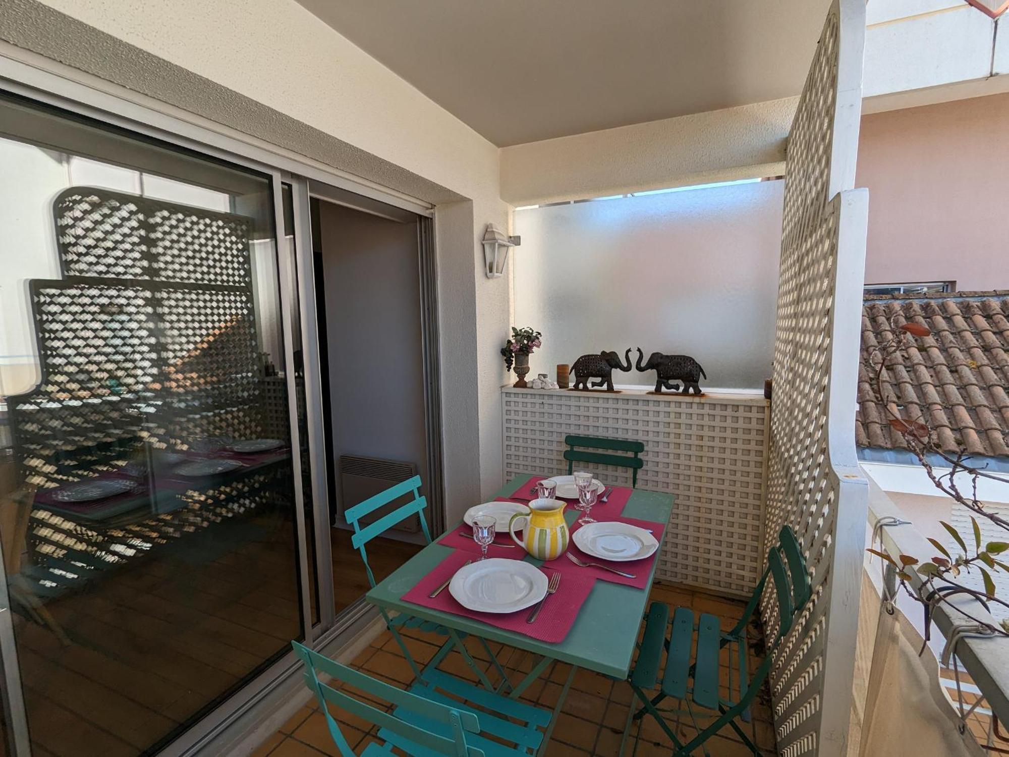 Arcachon Centre: Beau T2 53M² Avec Terrasse, Parking, Ascenseur, Proche Plage Et Commerces - Fr-1-420-93 Bagian luar foto